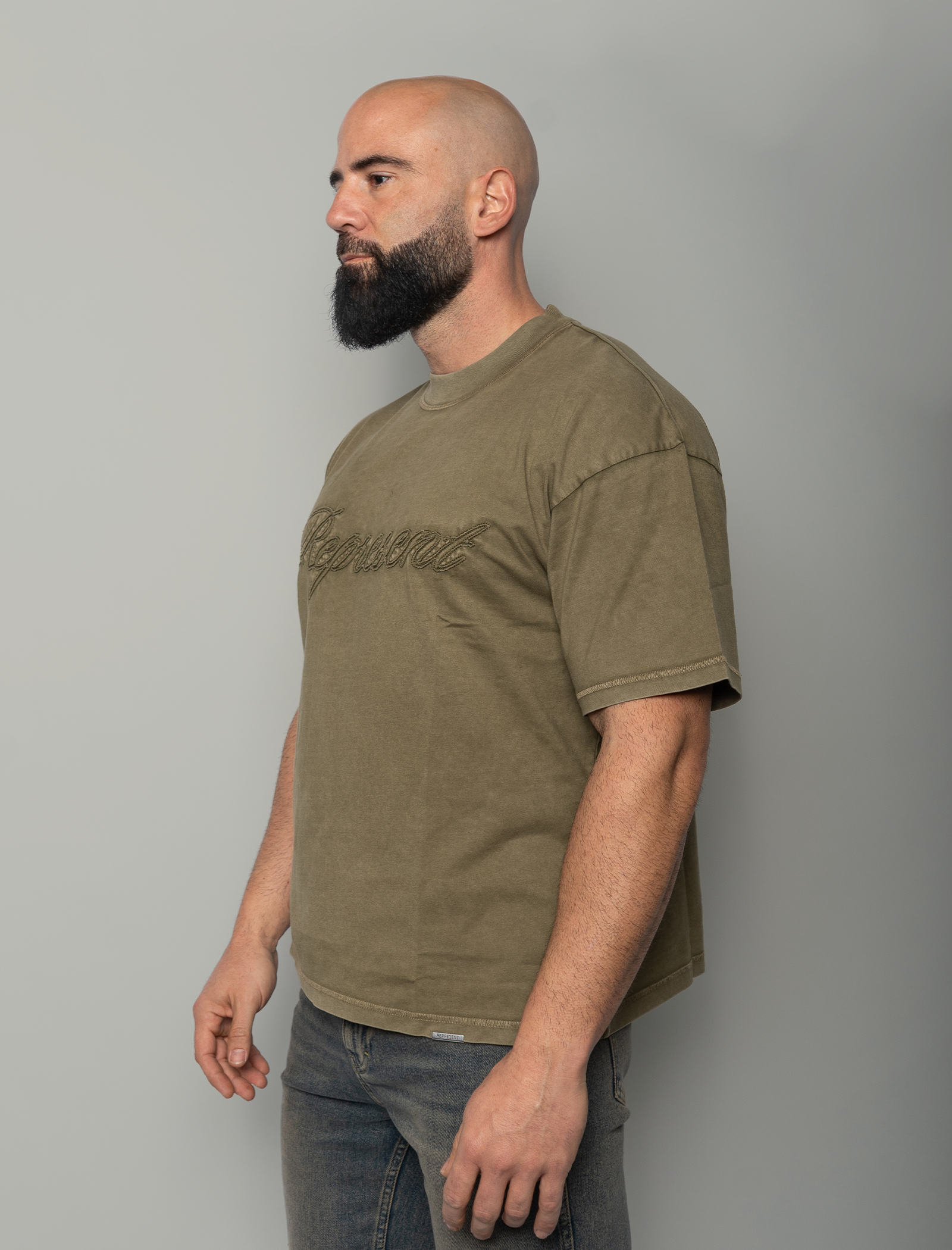 Reverse applique t-shirt