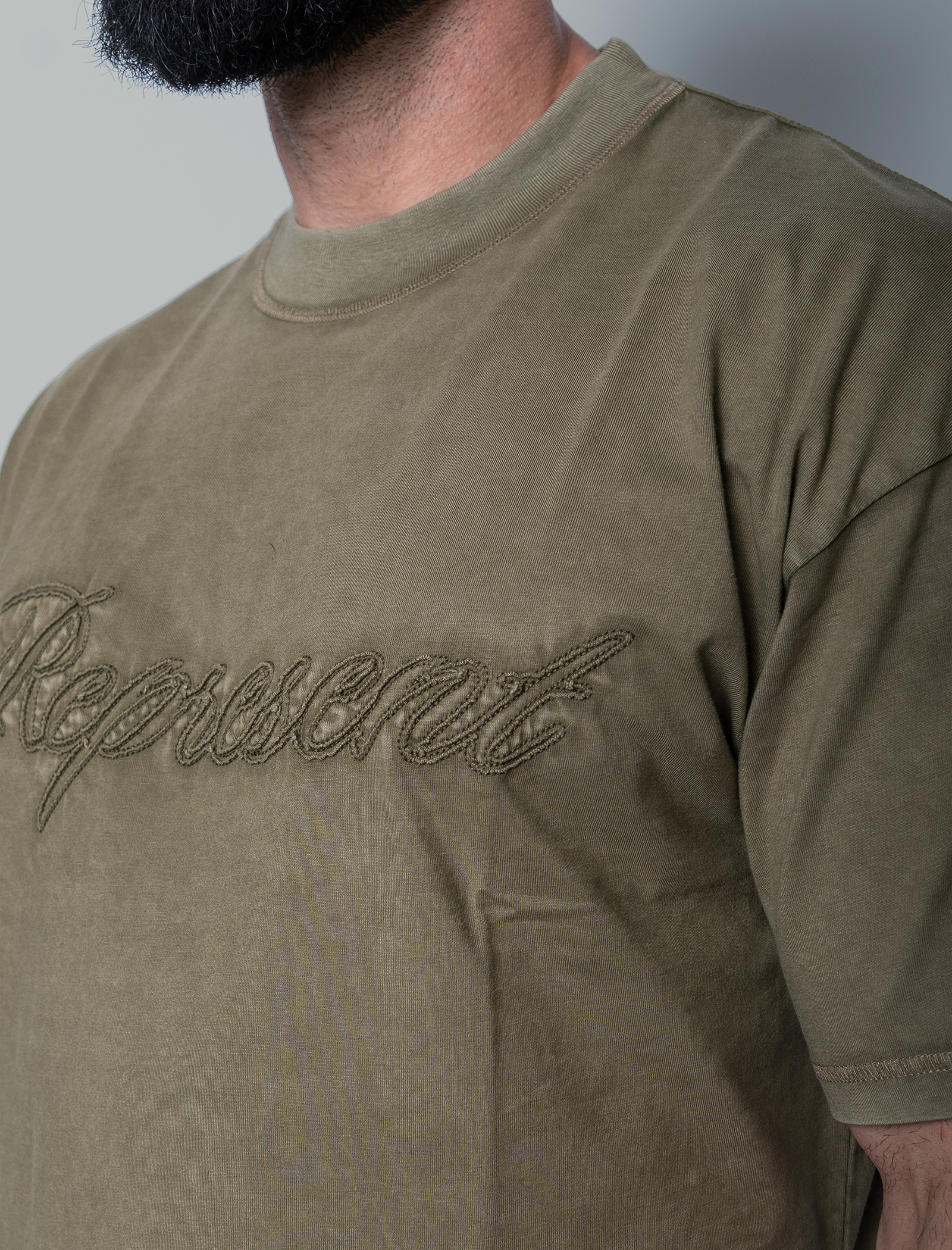 Reverse applique t-shirt