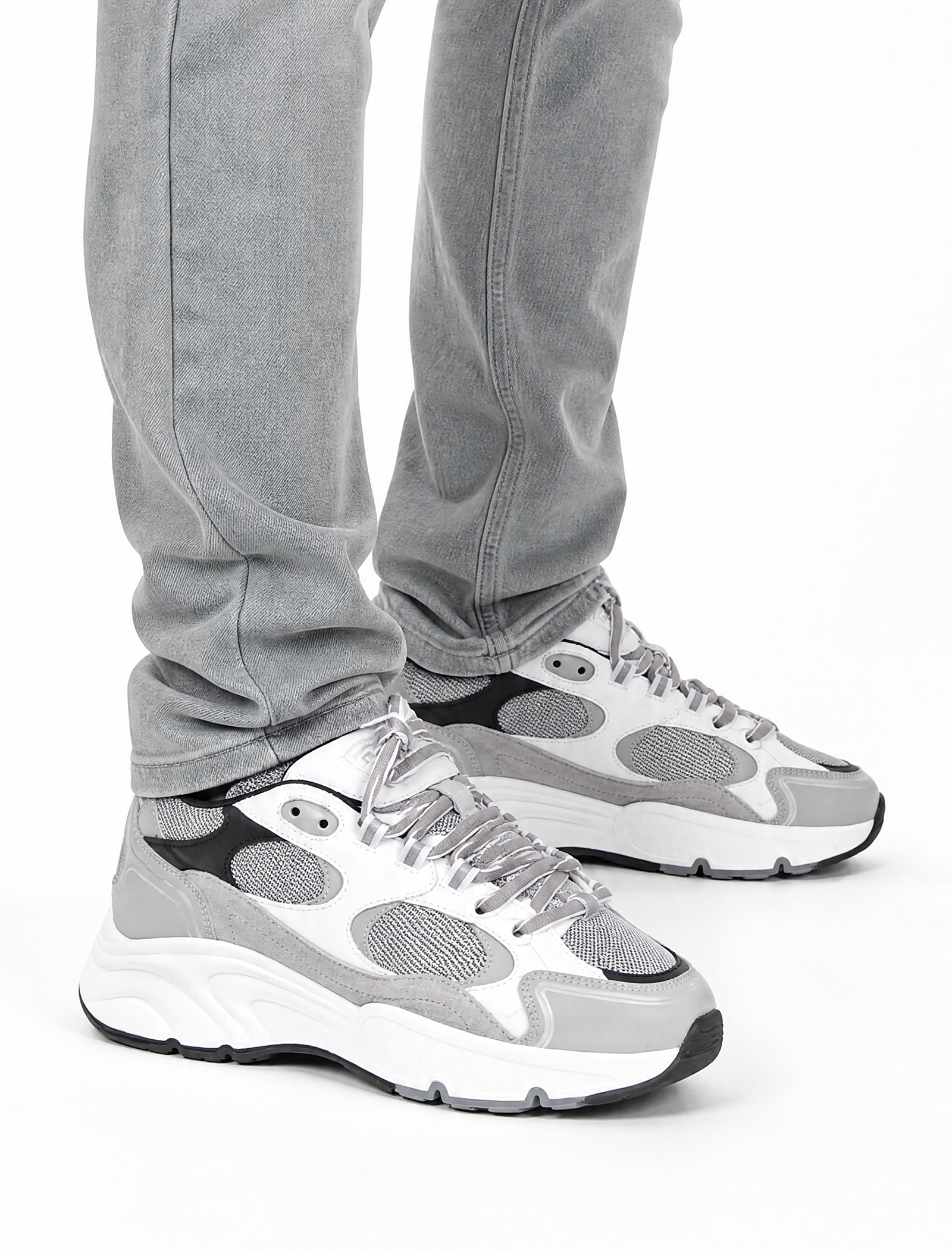 Pulse sneakers
