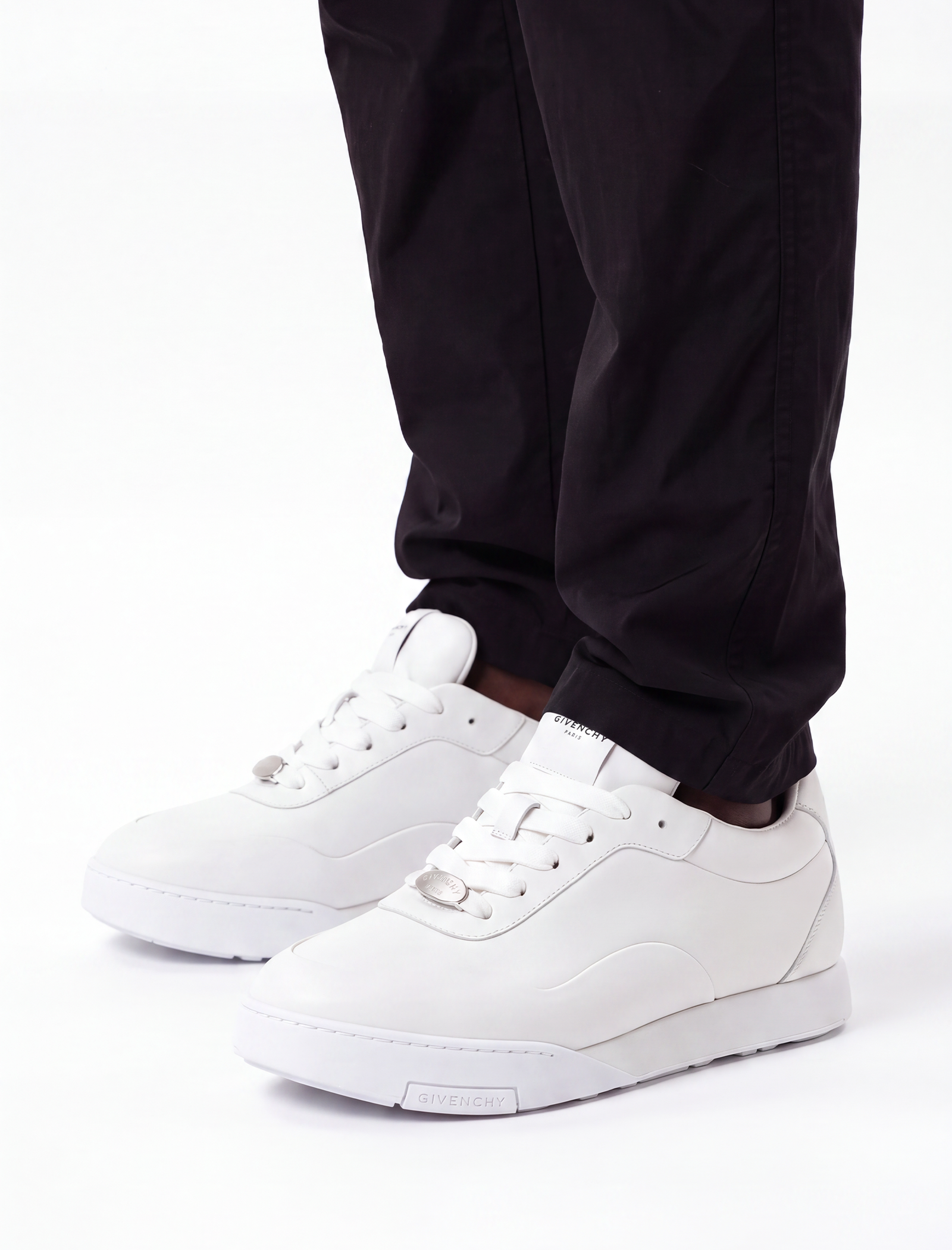 Puffy Yard sneakers