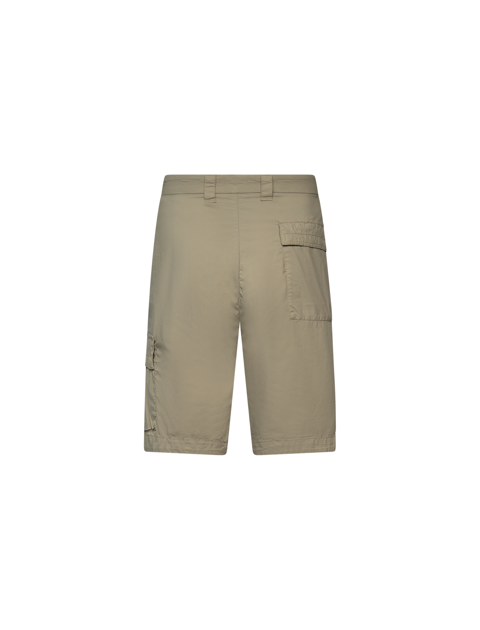 Bermuda cargo shorts