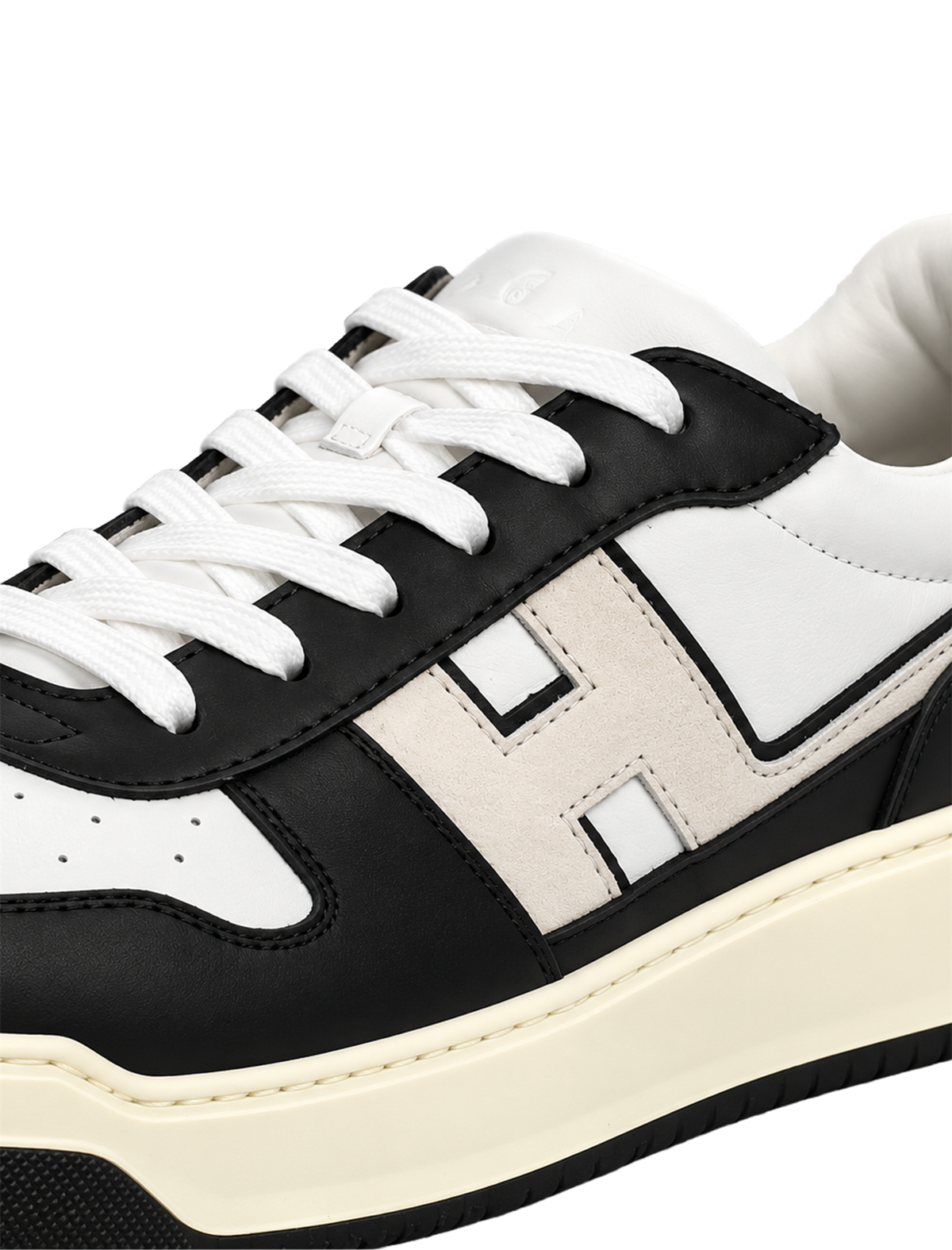 H718 Allacciato sneakers