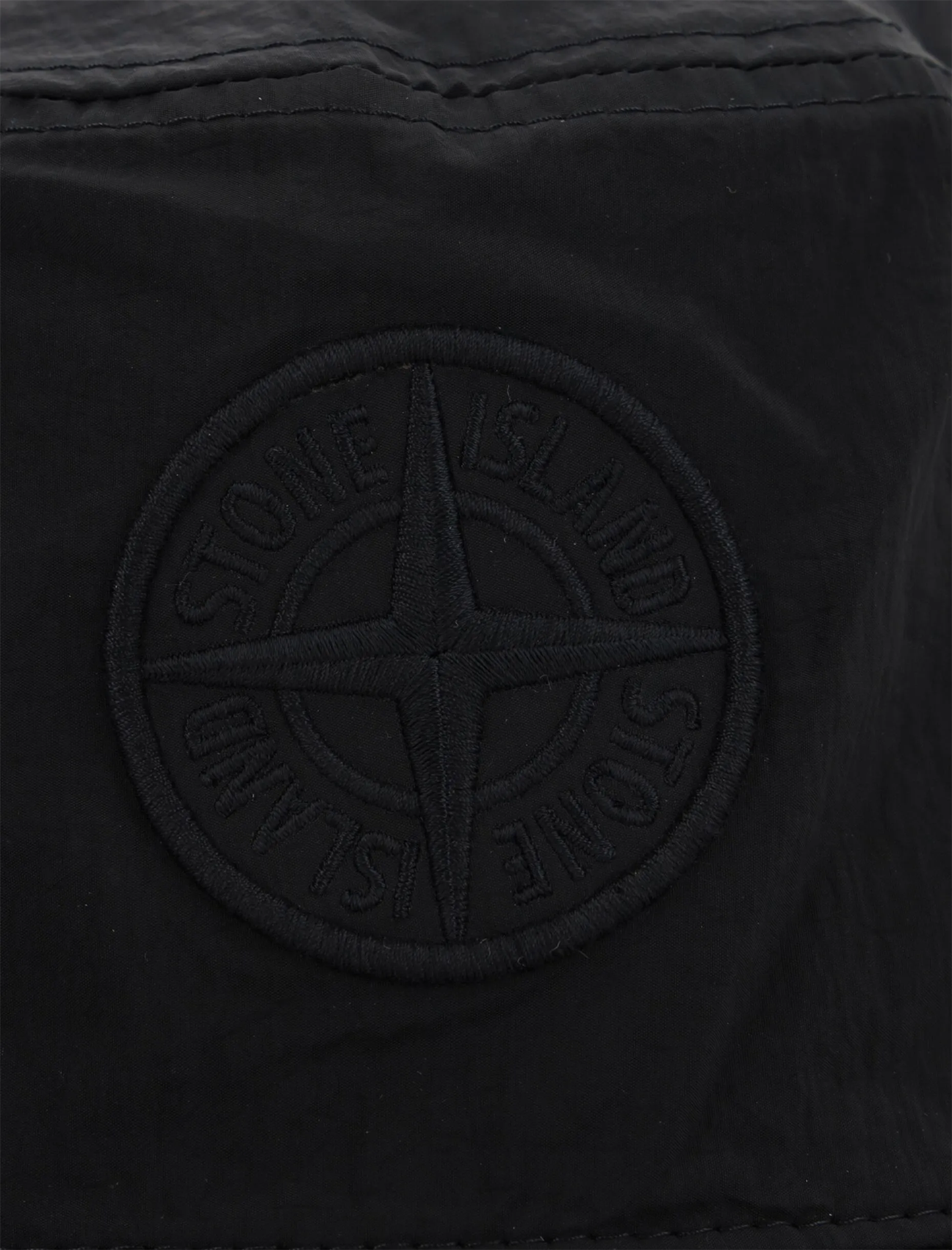 Nylon metal logo bucket hat