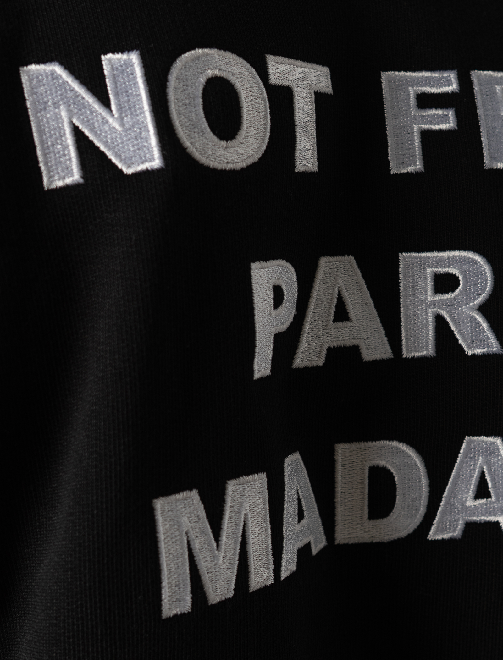 Le Sweatshirt Slogan