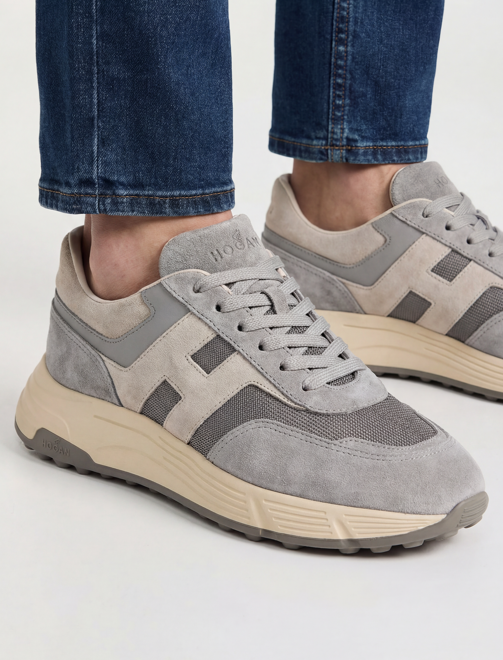 Hyperlight Allacciato sneakers