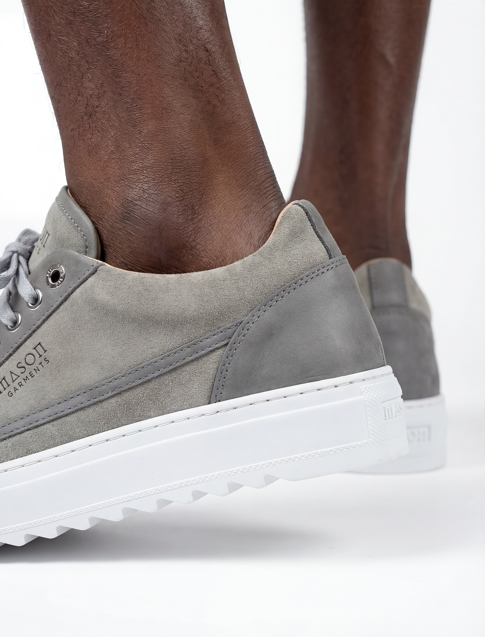 Tia Miscugilo sneakers