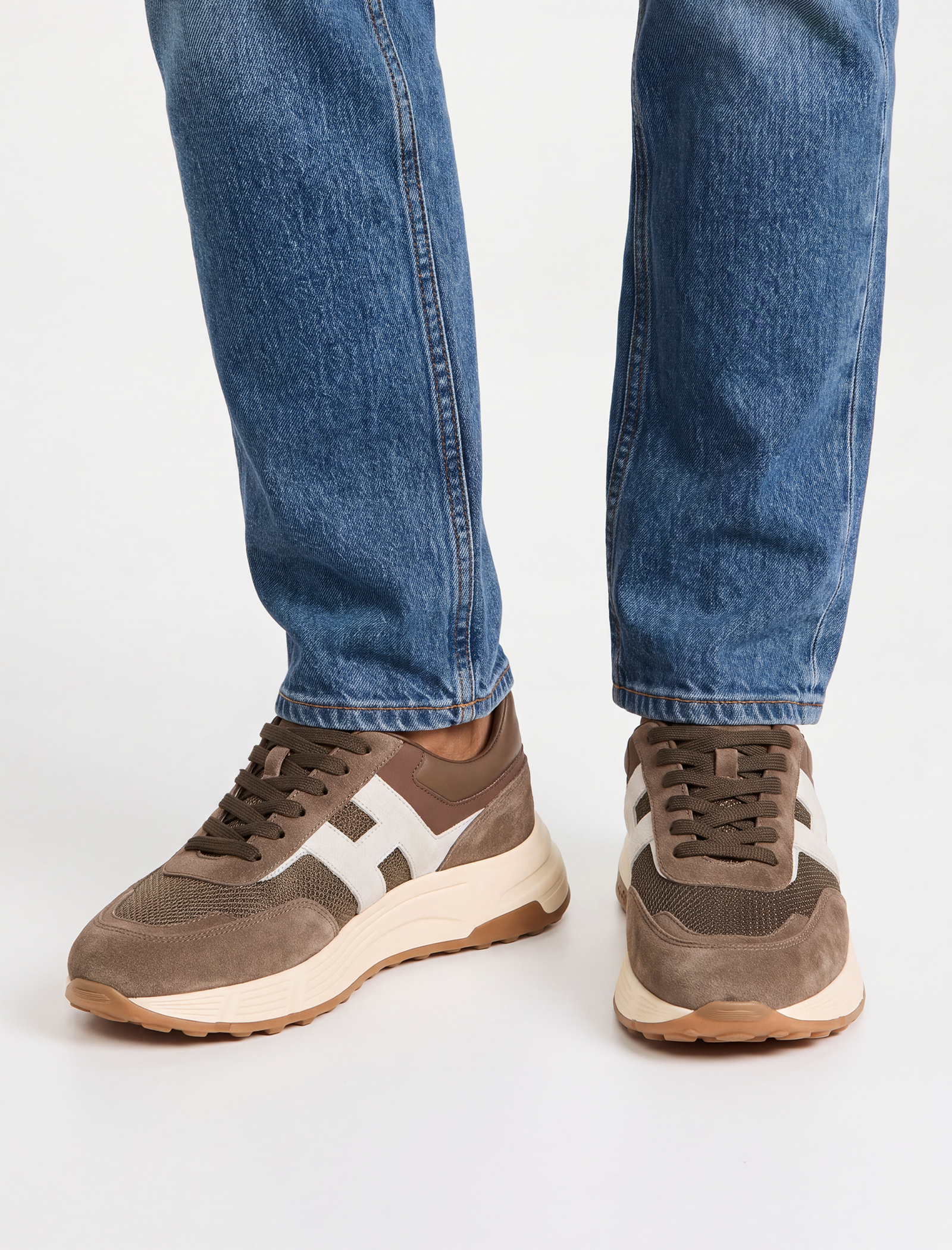 Hyperlight Allacciato sneakers