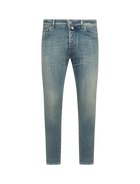 Nick's fitting jeans